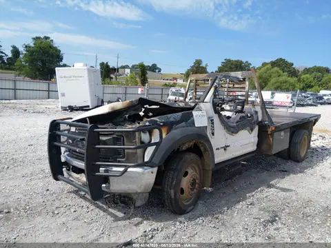 2018 Ford F-550 Chassis Xl VIN 1FDUF5HT4JEB13610 фото 2