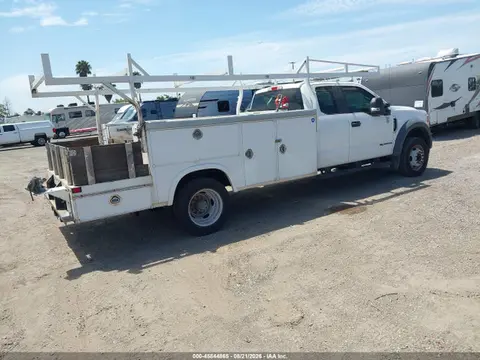 2020 Ford F-550 Chassis Xl VIN 1FD0X5GT7LEC57202 фото 4
