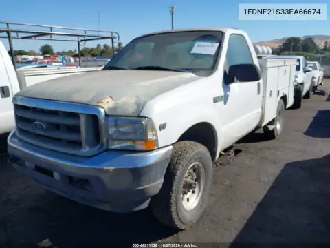 2003 Ford F250 Super Duty VIN 1FDNF21S33EA66674 фото 2