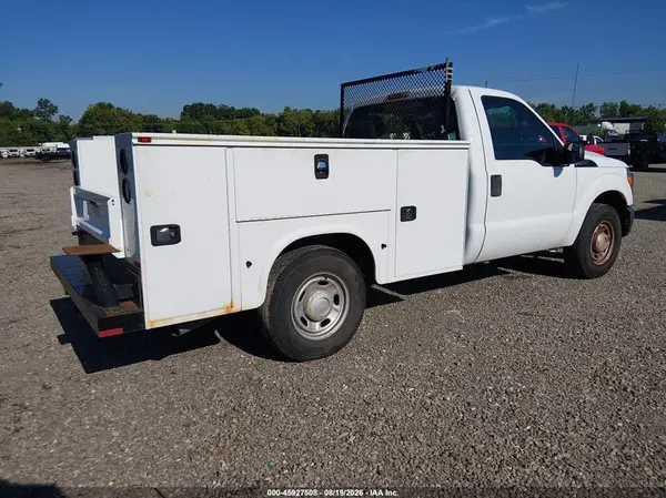 1FDBF2A60GED02421 — 2016 Ford F250, фото 4 с аукциона IAAI 06.10.2026, Естественный износ