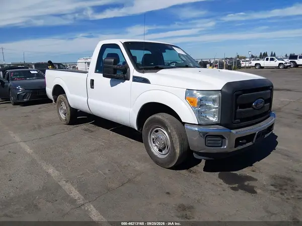 1FTBF2A65GEA65395 Ford F250 2016 — повреждение Левый бок, фото до ремонта