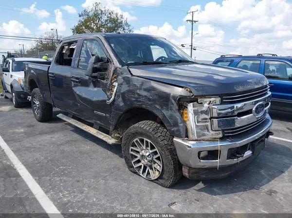 1FT7W2BT7HED91842 — 2017 Ford F250, Правый бок (Right Side), фото до ремонта