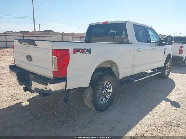 1FT7W2B67HEE13798 — 2017 Ford F250, фото 4 с аукциона IAAI, Механические повреждения