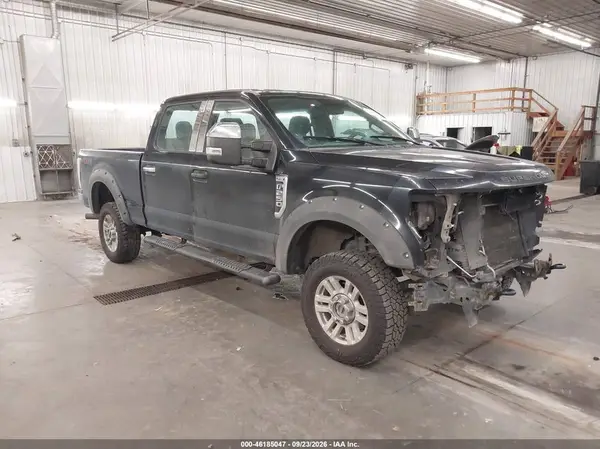 1FT7W2B67HEB29295 — 2017 Ford F250, Передняя часть (Front End), фото до ремонта