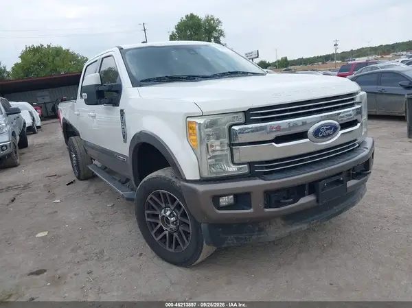 1FT7W2BT8HEB99877 — 2017 Ford F250, Правый бок (Right Side), фото до ремонта