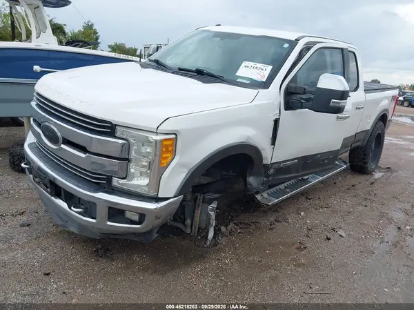 1FT7W2BT4HED56949 — 2017 Ford F250, фото 2 с аукциона IAAI, Передняя часть слева