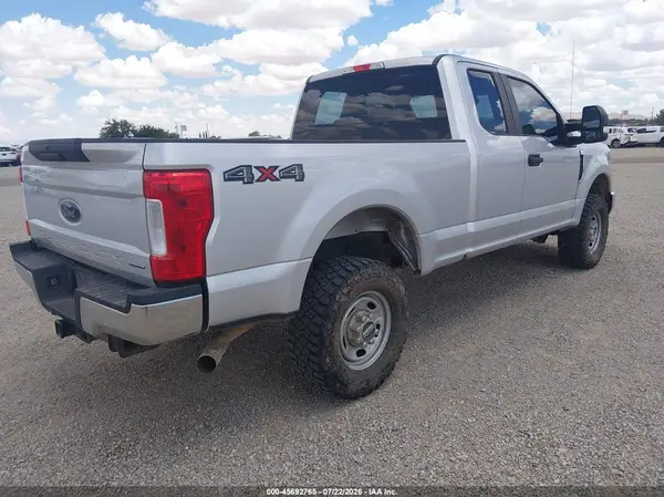 1FT7X2B63JEC83960 — 2018 Ford F250, фото 4 с аукциона IAAI 12.10.2026, Естественный износ