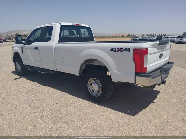 1FT7X2B67JEC83959 — 2018 Ford F250, фото 3 с аукциона IAAI 07.10.2026, Естественный износ