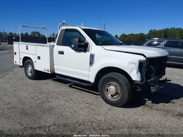 1FTBF2A61JEB23395 — 2018 Ford F250, Передняя часть (Front End), фото до ремонта