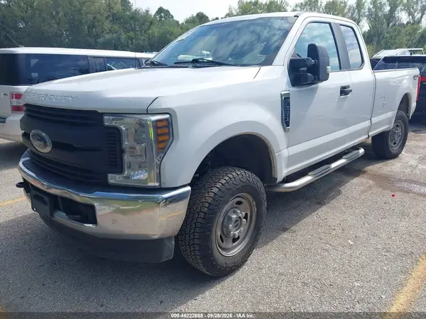 1FT7X2B64JEC83966 — 2018 Ford F250, фото 2 с аукциона IAAI, Правый бок