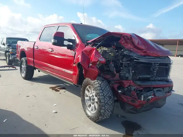 1FT7W2BT7JEB18647 — 2018 Ford F250, Передняя часть справа (Right Front), фото до ремонта