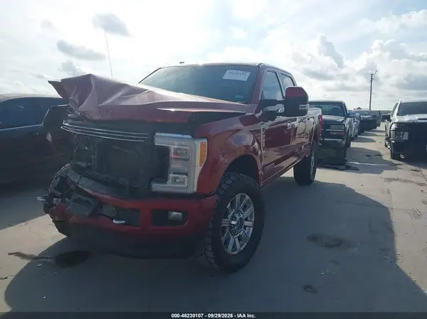 1FT7W2BT7JEB18647 — 2018 Ford F250, фото 2 с аукциона IAAI, Передняя часть справа