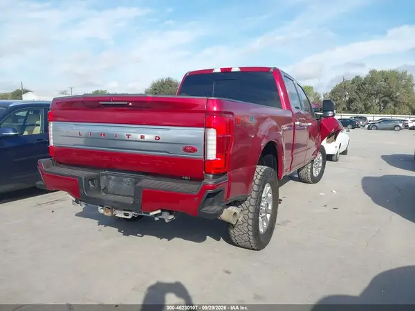 1FT7W2BT7JEB18647 — 2018 Ford F250, фото 4 с аукциона IAAI, Передняя часть справа