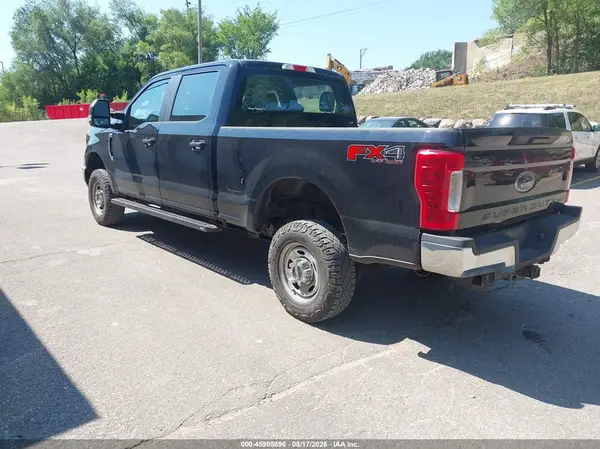 1FT7W2B63KEE60026 — 2019 Ford F250, фото 3 с аукциона IAAI 06.10.2026, Естественный износ