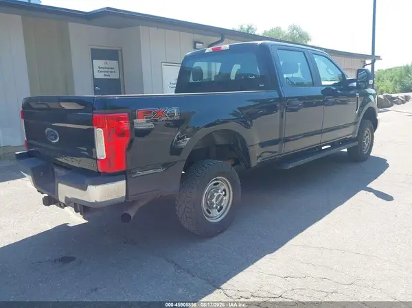 1FT7W2B63KEE60026 — 2019 Ford F250, фото 4 с аукциона IAAI 06.10.2026, Естественный износ