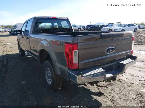 2019 Ford F-250 Xl VIN 1FT7W2B69KEF24523 фото 4