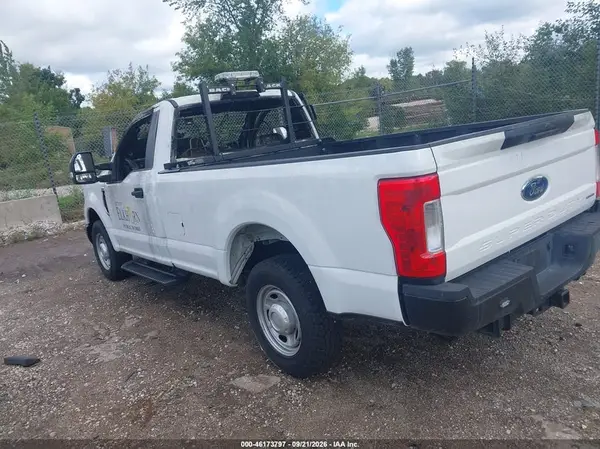 1FTBF2A61KEF54644 — 2019 Ford F250, фото 3 с аукциона IAAI 29.09.2026, Пожар салона