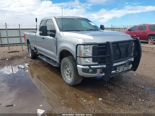 1FT7X2BA2REC09073 — 2024 Ford F250, Левый бок (Left Side), фото до ремонта