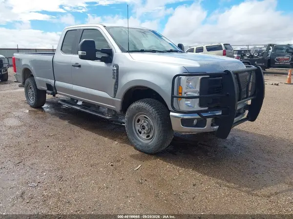 1FT7X2BA1REC00929 — 2024 Ford F250, Град (Hail), фото до ремонта