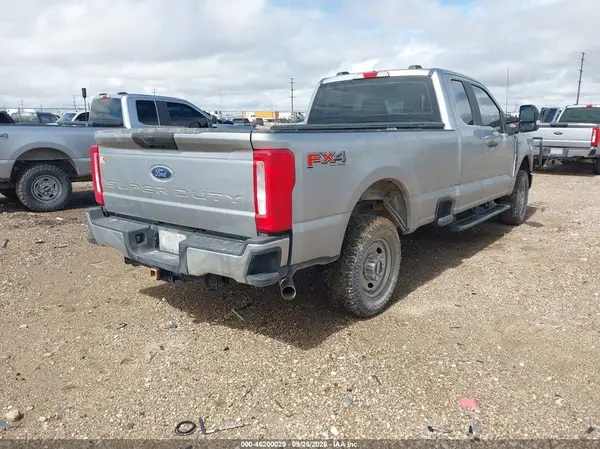2024 FORD F250 VIN 1FT7X2BA0REC00484 фото 4