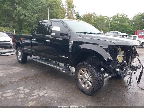 1FT8W3BT0HED65044 — 2017 Ford F350, Передняя часть (Front End), фото до ремонта