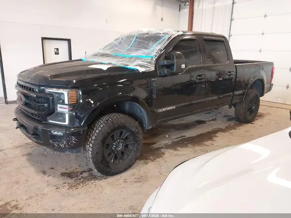 1FT8W3BT8NEC04677 — 2022 Ford F350, фото 2 с аукциона IAAI 13.10.2026, Крыша