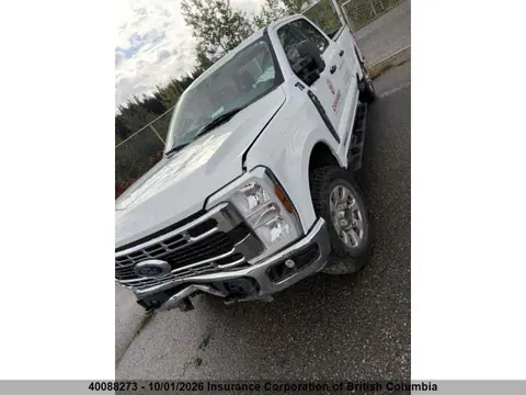 2024 Ford F350 VIN 1FT8W3BT7RED42376 фото 2