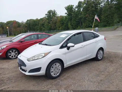 2015 Ford FIESTA S VIN 3FADP4AJXFM190753 фото 2