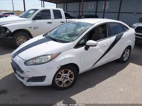 2014 Ford FIESTA SE VIN 3FADP4BJ7EM160073 фото 2