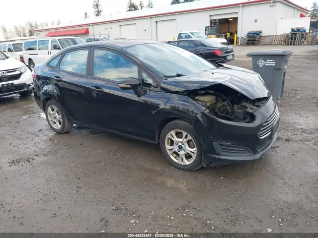 3FADP4BJ4FM126156 — 2015 Ford Fiesta SE, Передняя часть (Front End), фото до ремонта