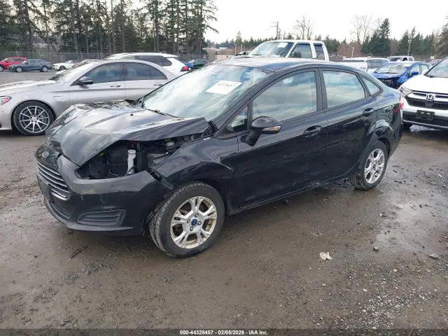3FADP4BJ4FM126156 — 2015 Ford Fiesta SE, фото 2 с аукциона IAAI 14.10.2026, Передняя часть