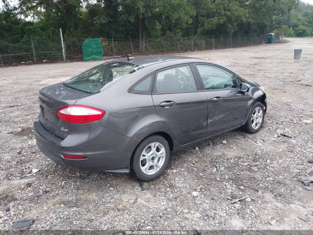 3FADP4BJ7FM223206 — 2015 Ford Fiesta SE, фото 4 с аукциона IAAI 02.10.2026, Правый бок