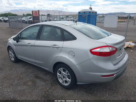 2016 Ford FIESTA SE VIN 3FADP4BJXGM150639 фото 3
