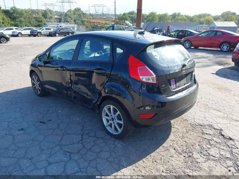 2016 Ford FIESTA SE VIN 3FADP4EJ9GM205903 фото 3