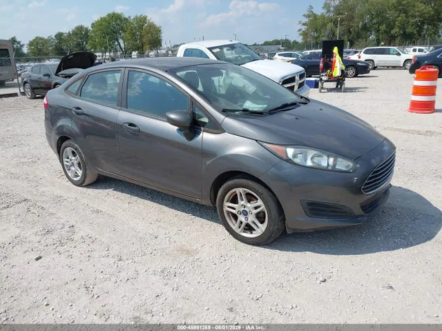 2017 Ford FIESTA SE VIN 3FADP4BJ4HM119064 фото 1