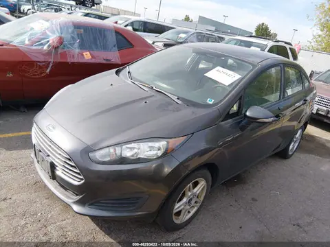 2017 Ford FIESTA SE VIN 3FADP4BJ0HM159609 фото 2
