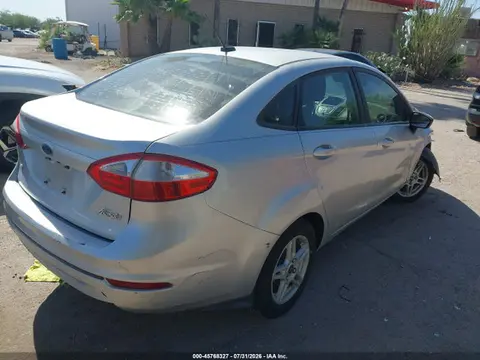 2018 Ford FIESTA SE VIN 3FADP4BJ1JM147703 фото 4