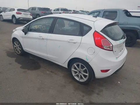 2019 Ford FIESTA SE VIN 3FADP4EJ5KM132859 фото 3