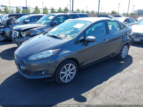 2019 Ford FIESTA SE VIN 3FADP4BJ7KM150171 фото 2