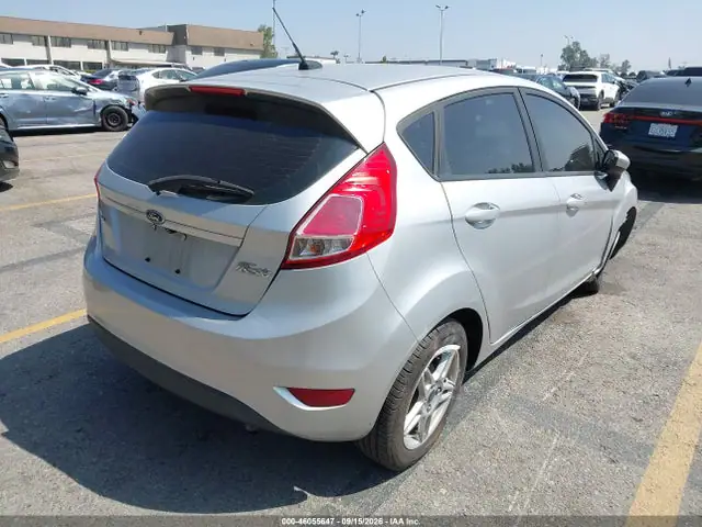 2019 Ford FIESTA SE VIN 3FADP4EJ4KM112358 фото 4