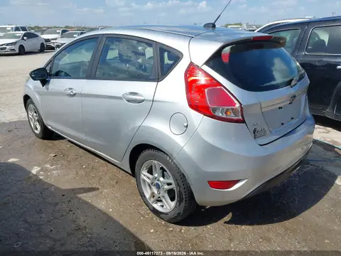 2019 Ford FIESTA SE VIN 3FADP4EJ3KM153676 фото 3