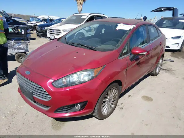 3FADP4CJ0FM113905 — 2015 Ford Fiesta Titanium, фото 2 с аукциона IAAI 14.10.2026, Не указано