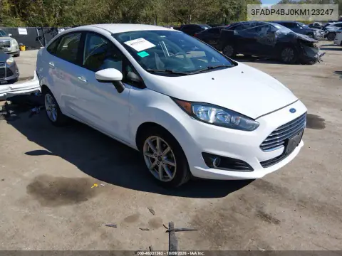 3FADP4BJ0KM123247 — 2019 Ford Fiesta, Сзади, фото до ремонта