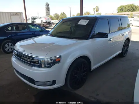 2018 Ford FLEX SEL VIN 2FMGK5C8XJBA11090 фото 2