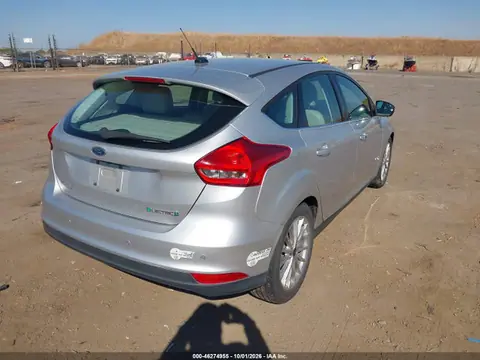 2016 Ford FOCUS ELECTRIC VIN 1FADP3R46GL319387 фото 4