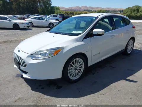 2018 Ford FOCUS ELECTRIC VIN 1FADP3R44JL296134 фото 2