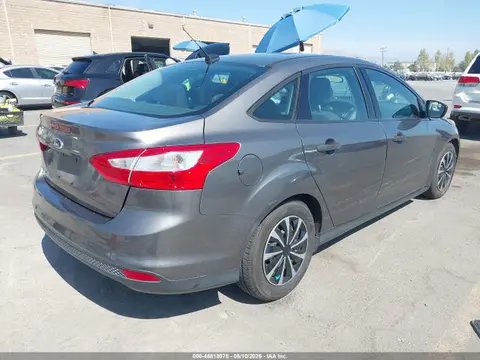 2014 Ford FOCUS S VIN 1FADP3E25EL169631 фото 4