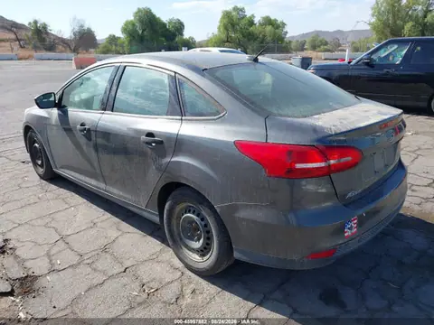 2017 Ford FOCUS S VIN 1FADP3E29HL236042 фото 3