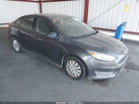 1FADP3E24JL205464 — 2018 Ford Focus S, Естественный износ (Normal Wear & Tear), фото до ремонта
