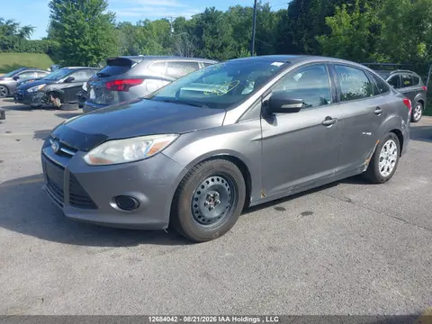 2014 Ford FOCUS SE VIN 1FADP3F22EL343105 фото 2